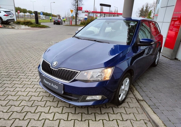 Skoda Fabia cena 34900 przebieg: 204199, rok produkcji 2018 z Bobowa małe 254